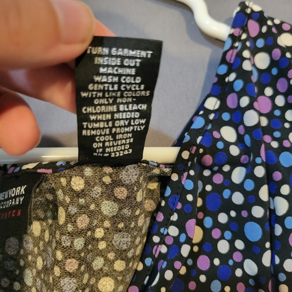 New York & Company Stretch Blue Multicolored Polkadot Long Sleeve | XL - Picture 7 of 7